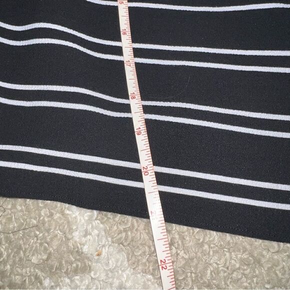 Joseph Ribkoff shirt size 6 - Picture 8 of 9